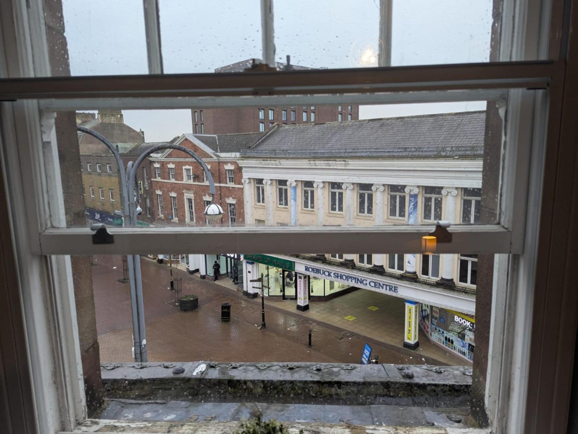 Darwin Stays - Service Accommodation In Newcastle Under Lyme City Centre 外观 照片