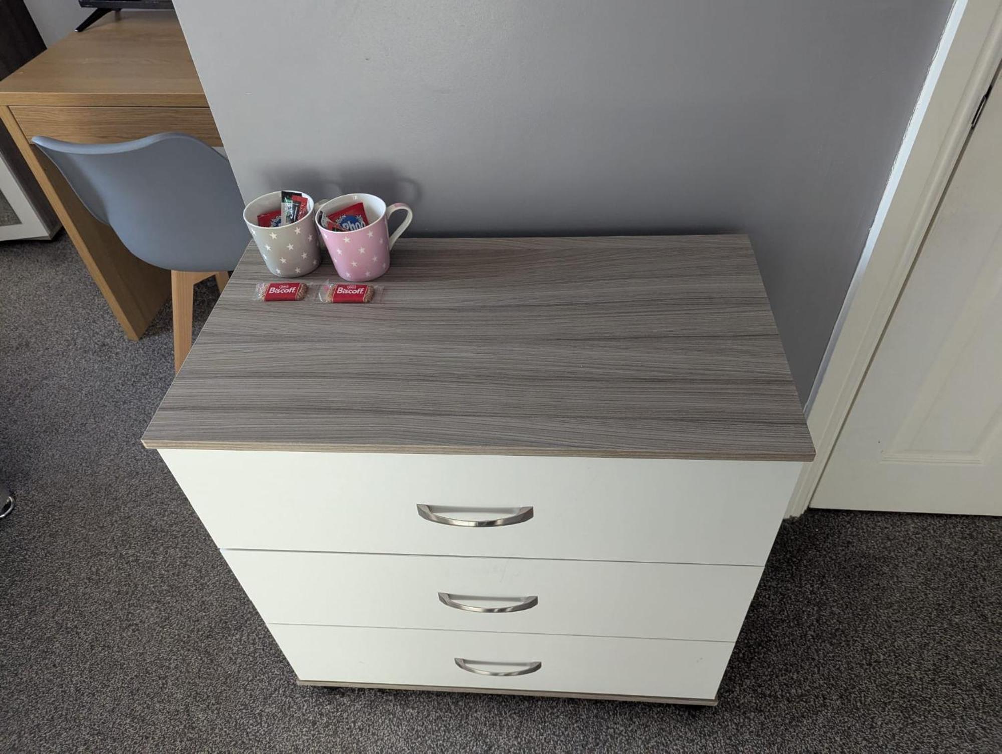 Darwin Stays - Service Accommodation In Newcastle Under Lyme City Centre 外观 照片